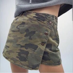 ZARA Camouflage Skort with Button Detail